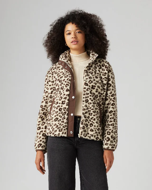 Valley Sherpa Jacket in Esso Cheetah White Swan Notch Collar Peter Pan Collar Cowl Neck