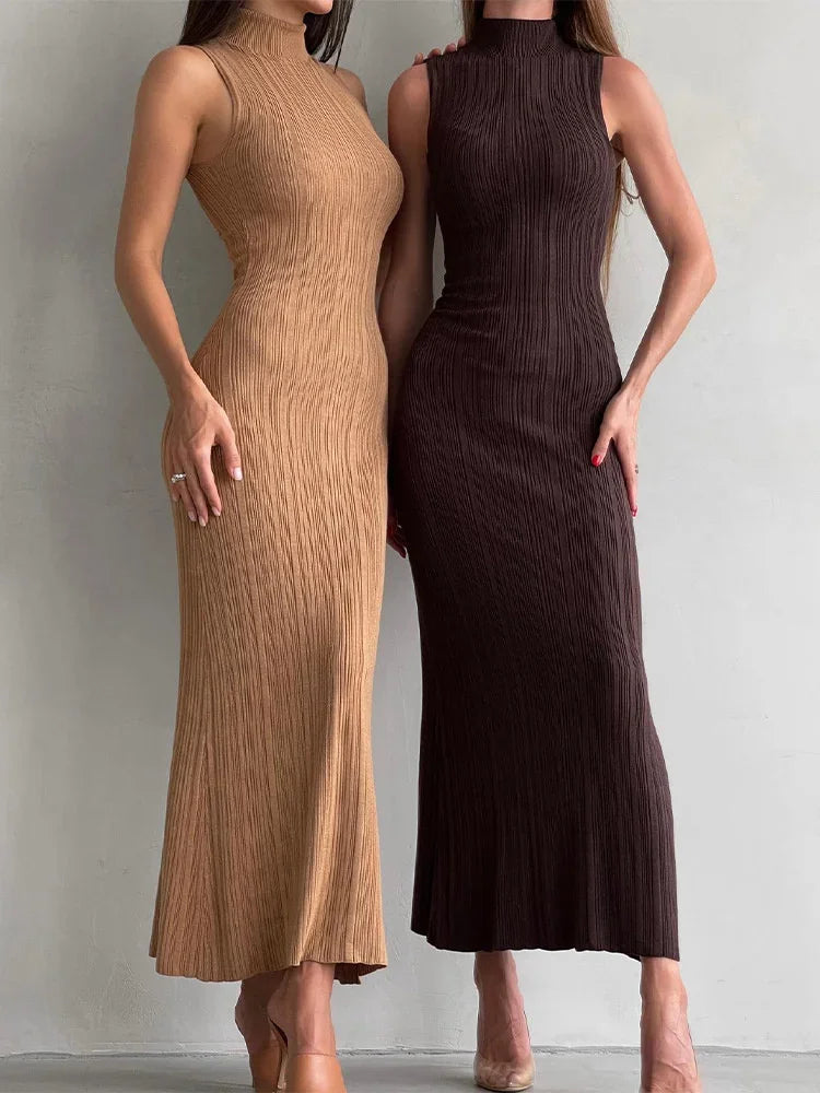 Elegant Tossy Sleeveless Turtleneck Knit Maxi Dress Elegant Maxi Dress with Slit