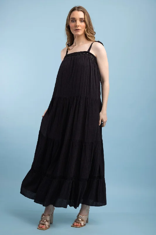 Jerry Maxi Dress Black Stylish Off-Shoulder Maxi Dress