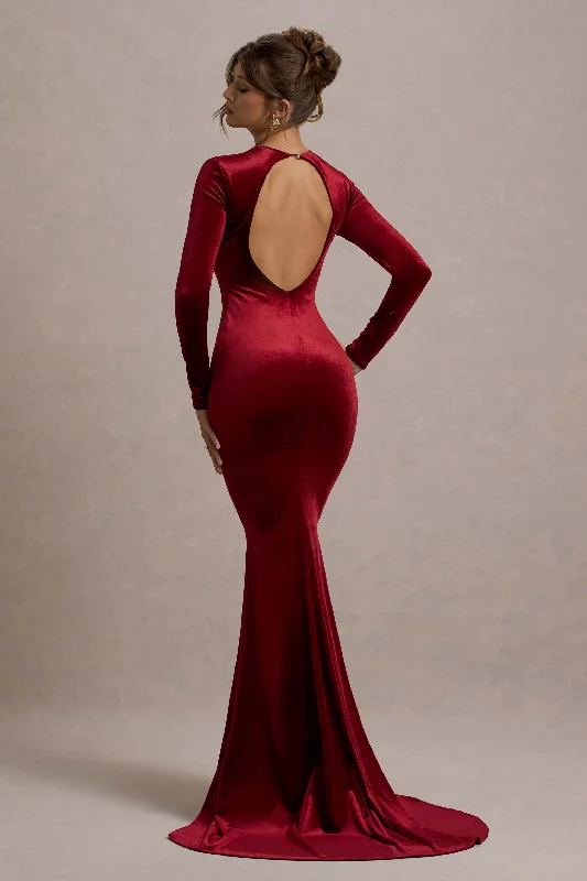 Keaton | Berry Velvet Long-Sleeve Open-Back Maxi Dress Fashionable Open-Back Maxi Dress