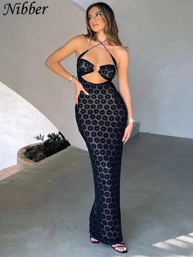 Elegant Maxi Dress: Stylish Hollow Out Design for Trendy Women Chic Off-Shoulder Maxi Dress