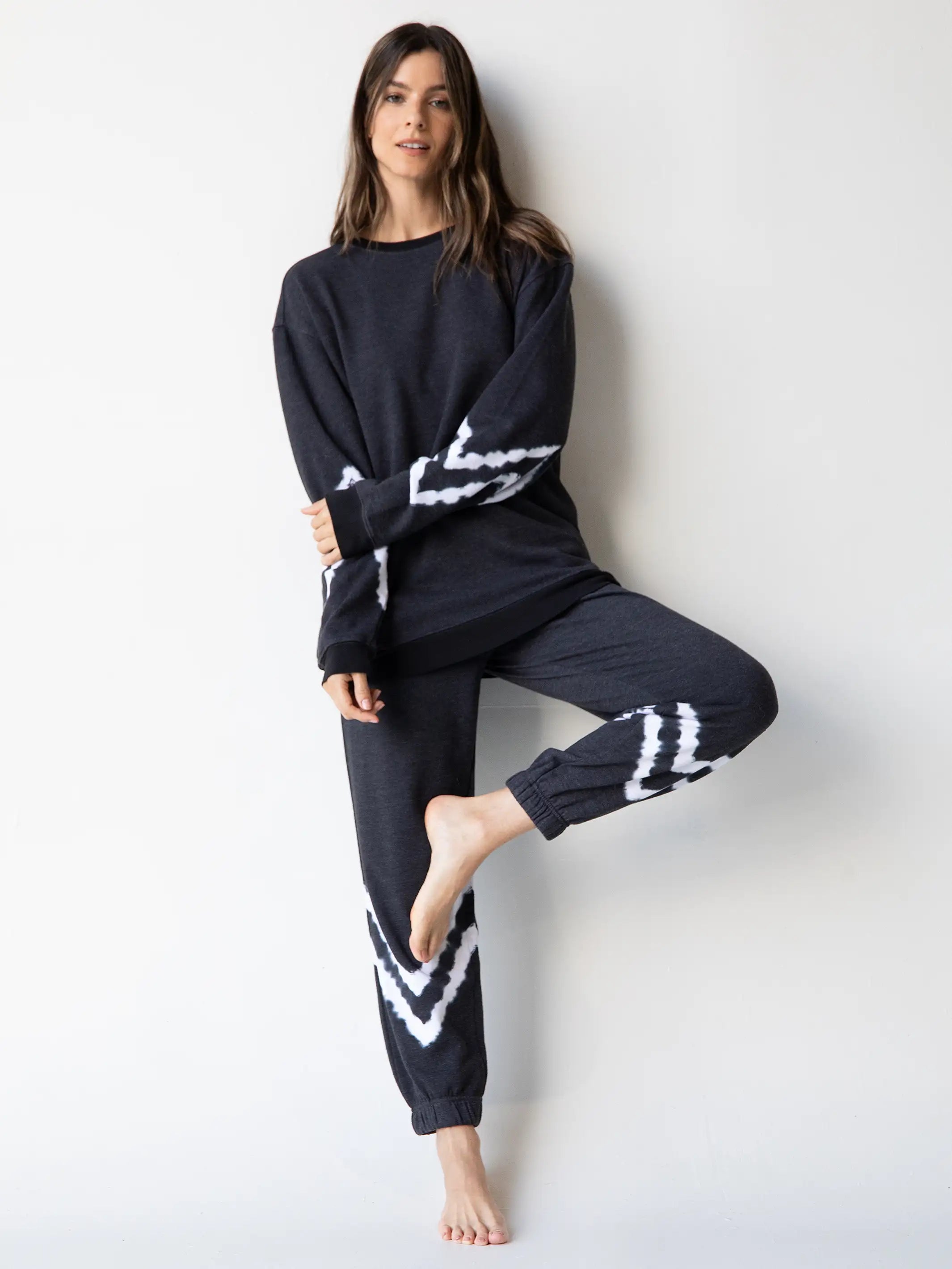 Comfy Crew Neck Sweatshirt - Charcoal Chevron Hoodie with Hem Lace Feminine Delicate