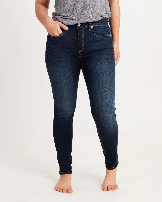 Cate Mid-Rise Ankle Skinny Jeans Fashionable Raw Edge Jeans