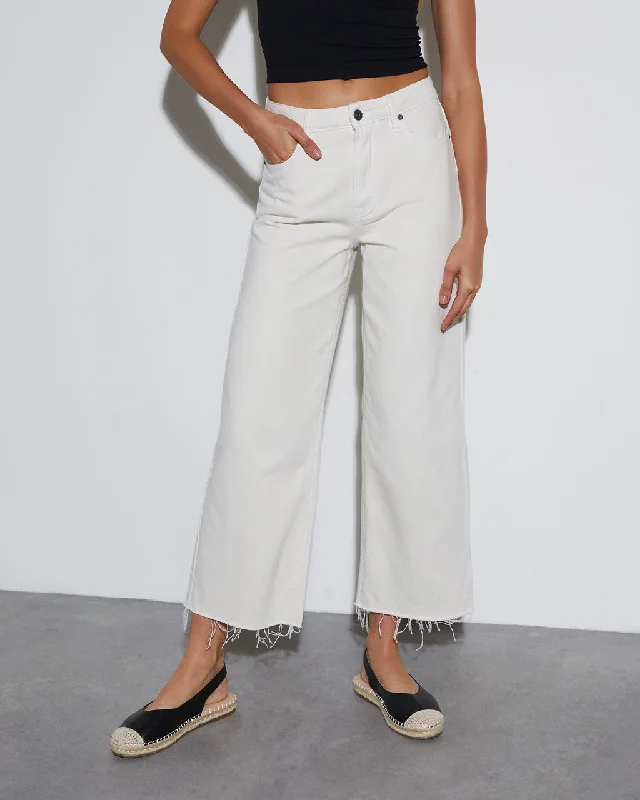 Elara High Waisted Wide Leg Jeans Elegant High-Waisted Flared Jeans