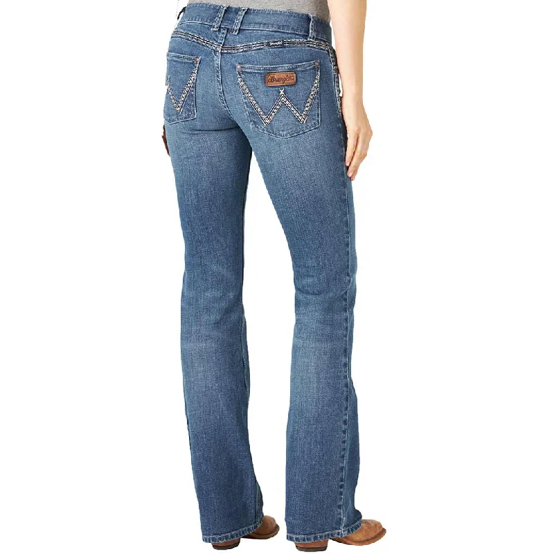 Wrangler Women's Retro Sadie Bootcut Jeans Trendy Patchwork Denim Jeans