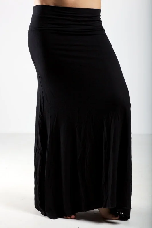 LYCRA SKIRT IN BLACK asymmetrical skirt cut